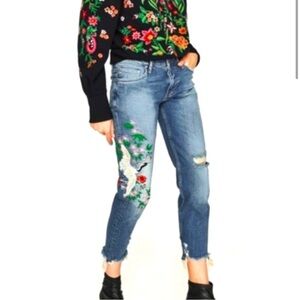 Zara Woman Embroidered Bird Crane Slim Boyfriend Jean Raw Hem Size 2